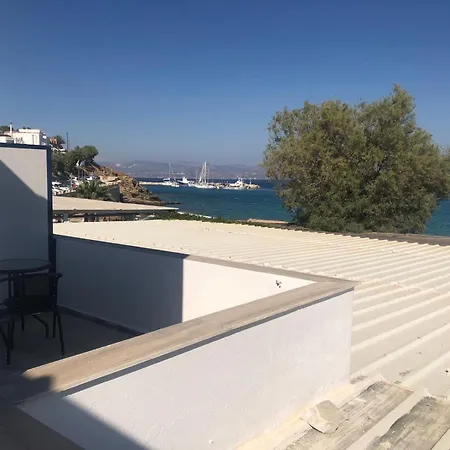 Cactus Paros Gæstehus 2*